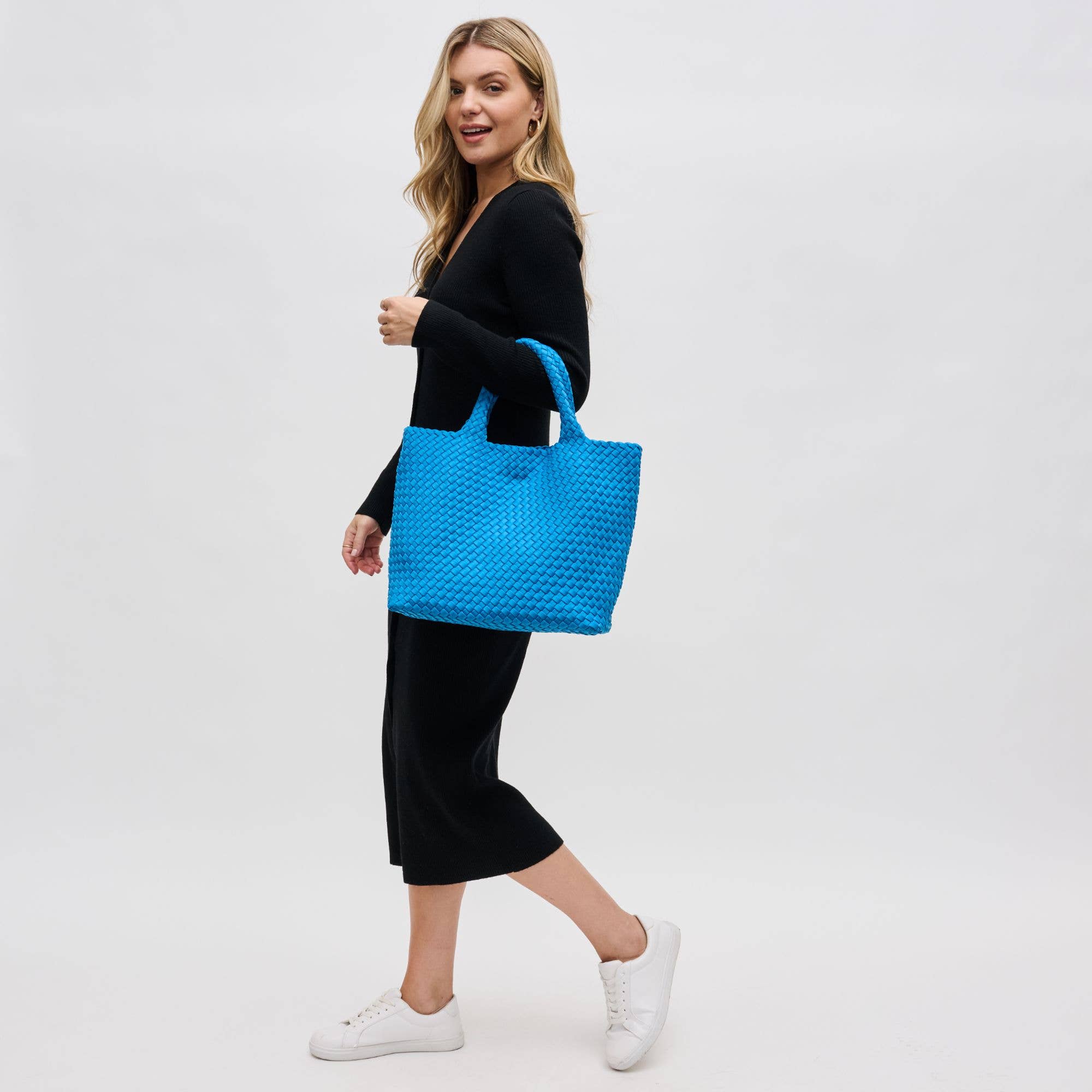 Sol and Selene - Vendita all'ingrosso Borsa tote - Donna - Borsa Media in Neoprene Intrecciato "Sky's The Limit"85