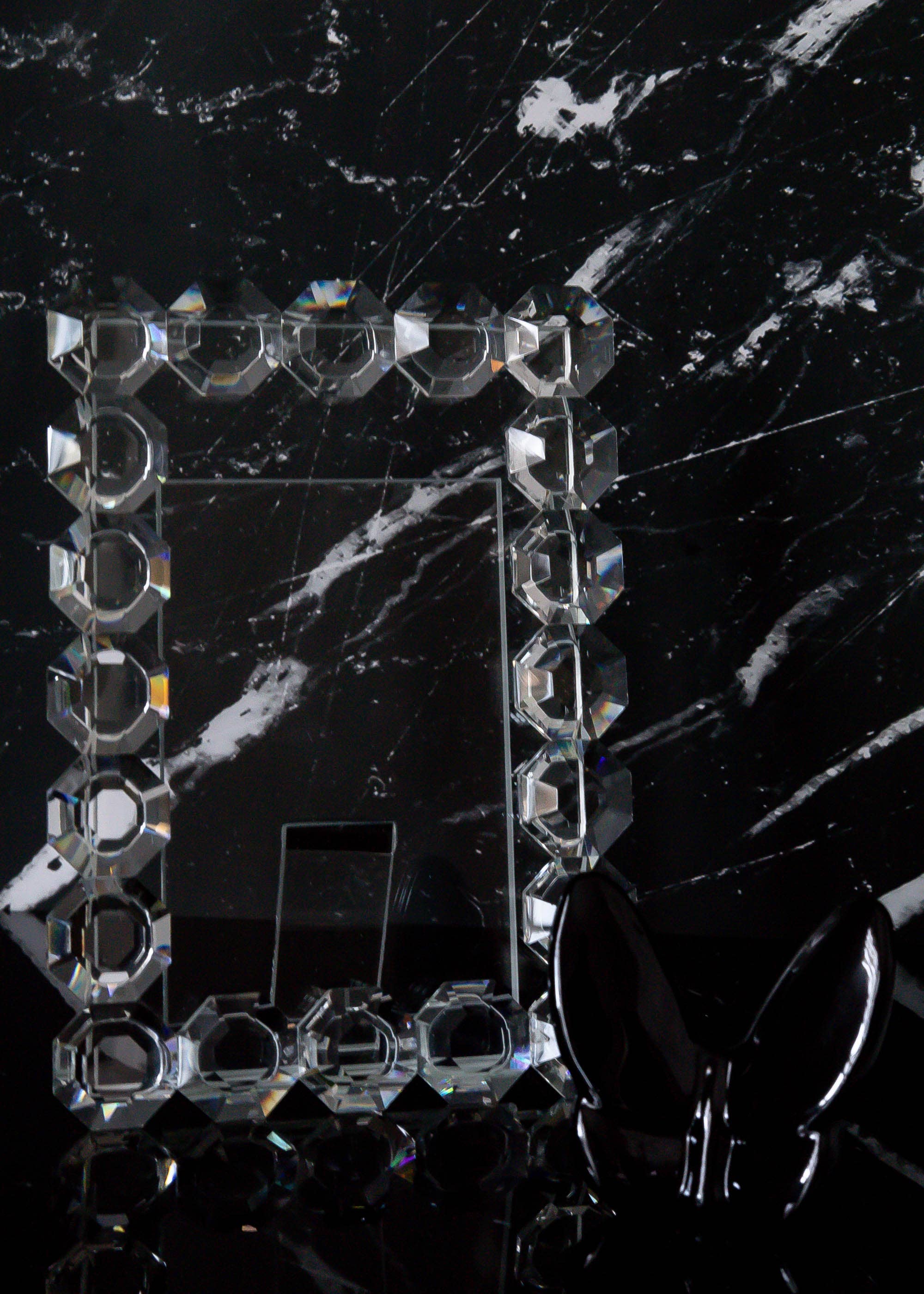 Lainy Home - Wholesale Decorative Tabletop Object - Lè Mariposa Exclusive Crystal Butterfly Home Decor in Black5