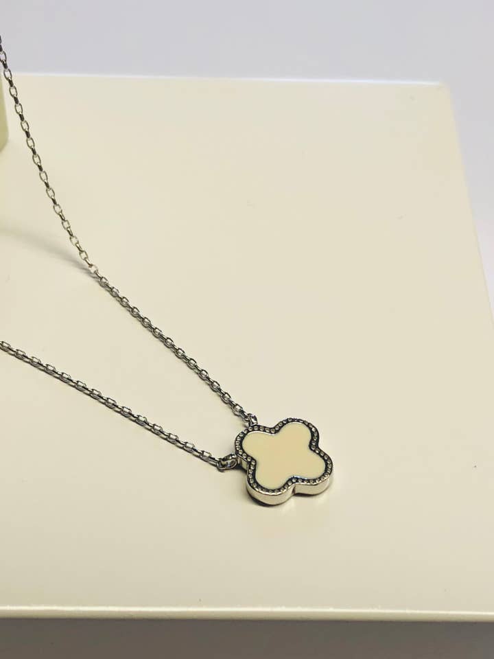 Collar con colgante de corazón Rodio Plata 925 para venta al por mayor de DEMARCA