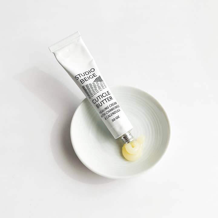 Studio Beige – wholesale Nagelbandsolja – NAGELBANDSMÖR