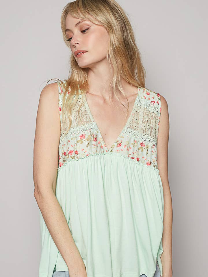Pol Clothing - Wholesale Knit Top - Women's - V-neck sleeveless floral lace contrast knit top SALE