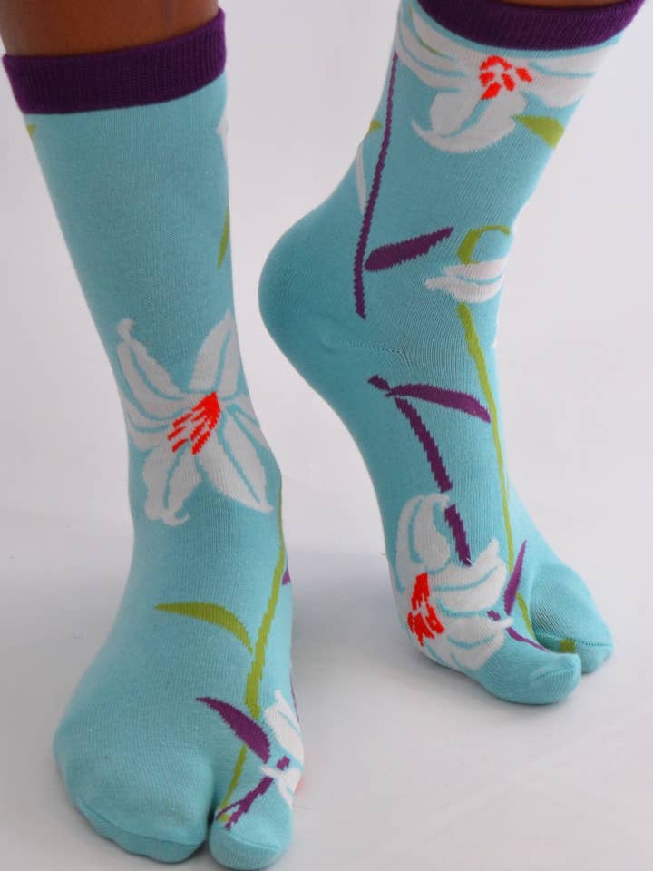 Tabis Lotus turquoise cotton socks for wholesale by LES PETITS CAPRICES