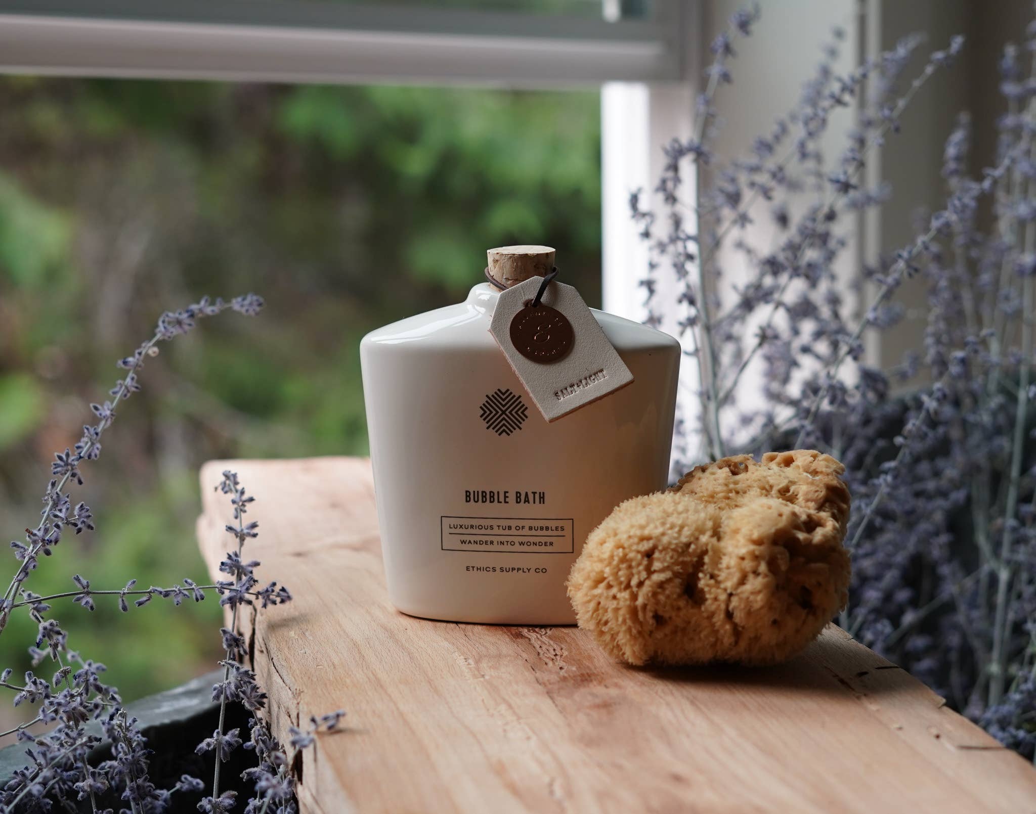 Ethics Supply Co. - Wholesale Bubble Bath - Soak in Light Ceramic Bubble Bath4