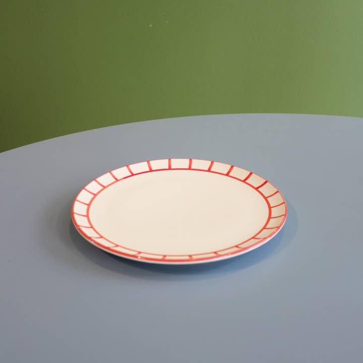 Jore Copenhagen - Venta al por mayor Plato grande - Plato para cena con borde de cerca roja Lobster1