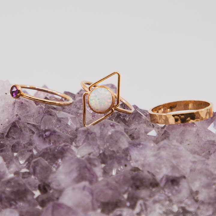 Mineral and Matter - Venta al por mayor Anillos grandes/de cóctel - anillo de ópalo deco anillo art déco triángulo piedra de ópalo grande4