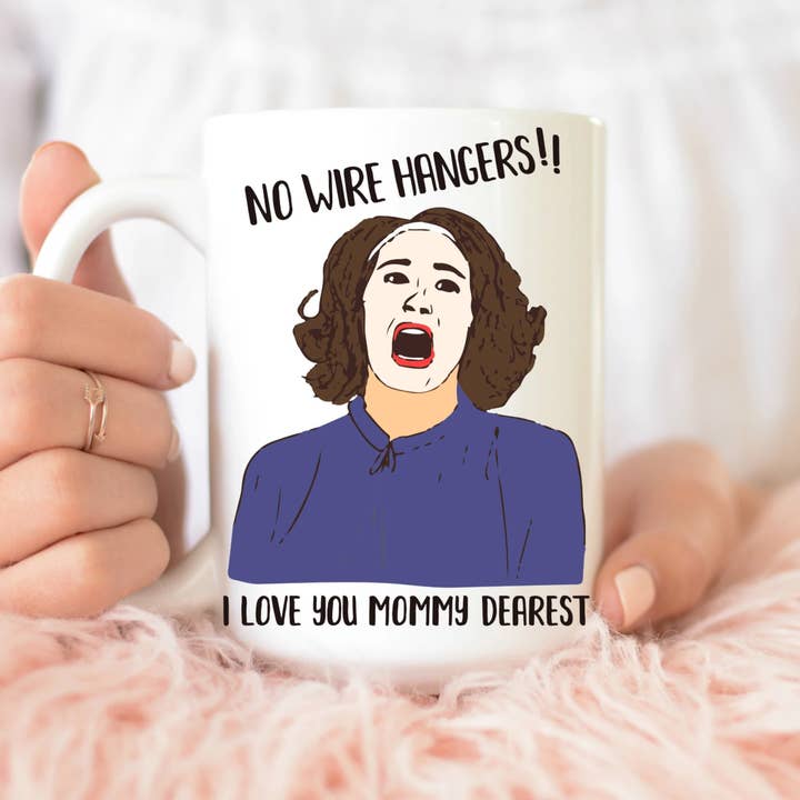 No Wire Cintres I Love You Maman Dearest Mug pour la vente par Love You a Latte Shop