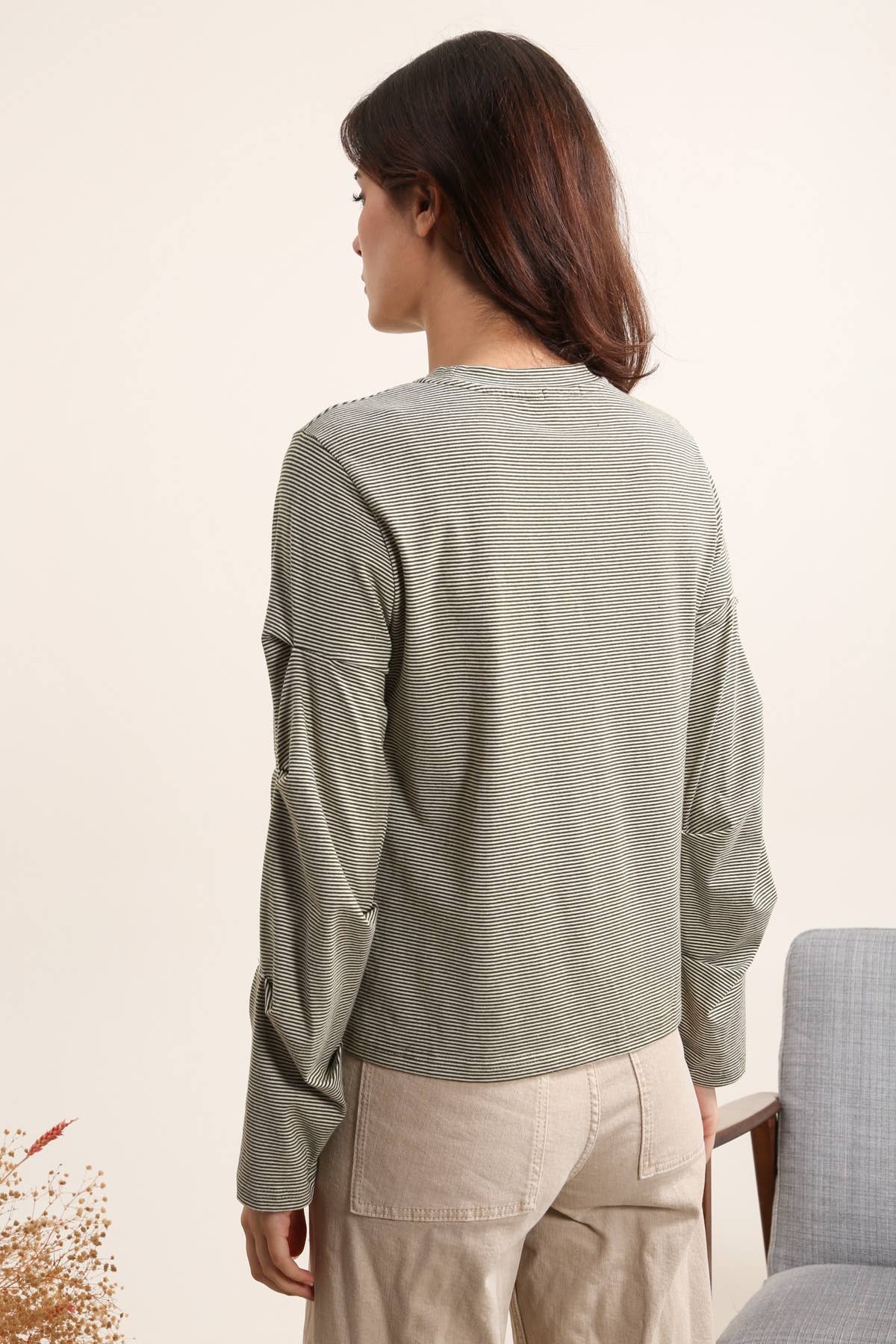 Daphnea - Wholesale T-Shirt - Women's - 31890 STRIPED T-SHIRT3