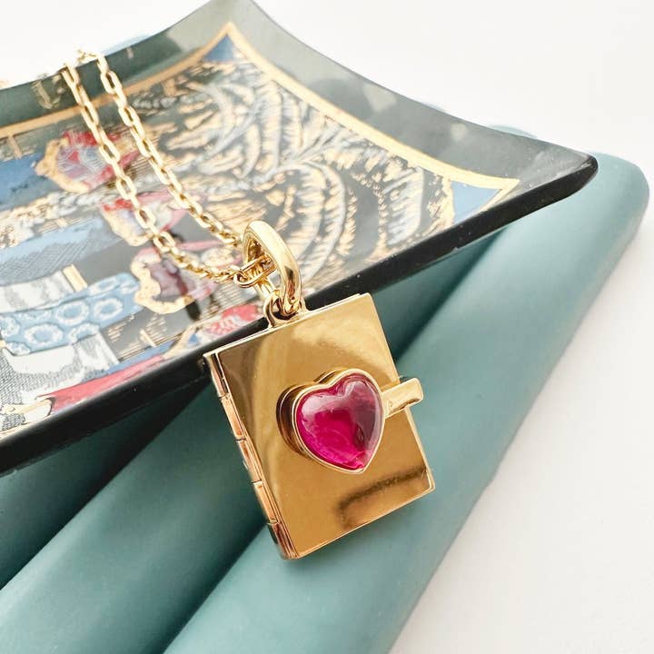 Honeycat Jewelry - Wholesale Locket Necklace - Love Note Locket