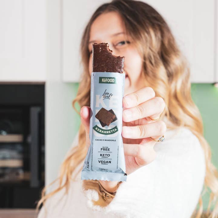 KeFood - Vente Barre chocolatée - BARRE PROTÉINÉE AU CACAO ET AUX AMANDES, BOÎTE VÉGÉTALIENNE CÉTO, 12 PIÈCES2