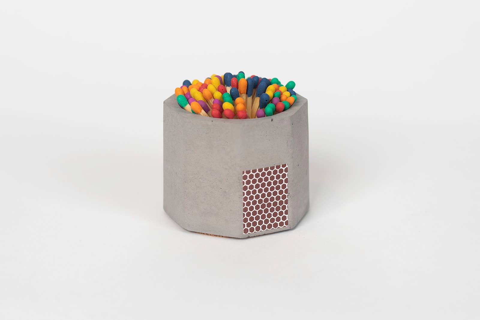 Tenn Prairie – wholesale Tändstickshållare – Betonghållare för tändstickor – med 2-tums regnbågsfärgade säkerhetständstickor6