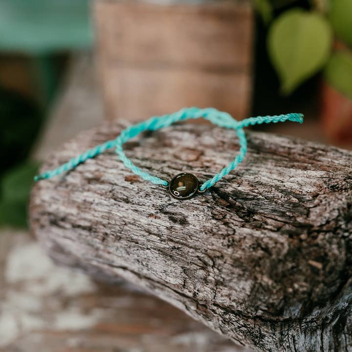 Aqua Mustard Seed Faith Krawattenarmband für den Großhandel von The Tiny Twig