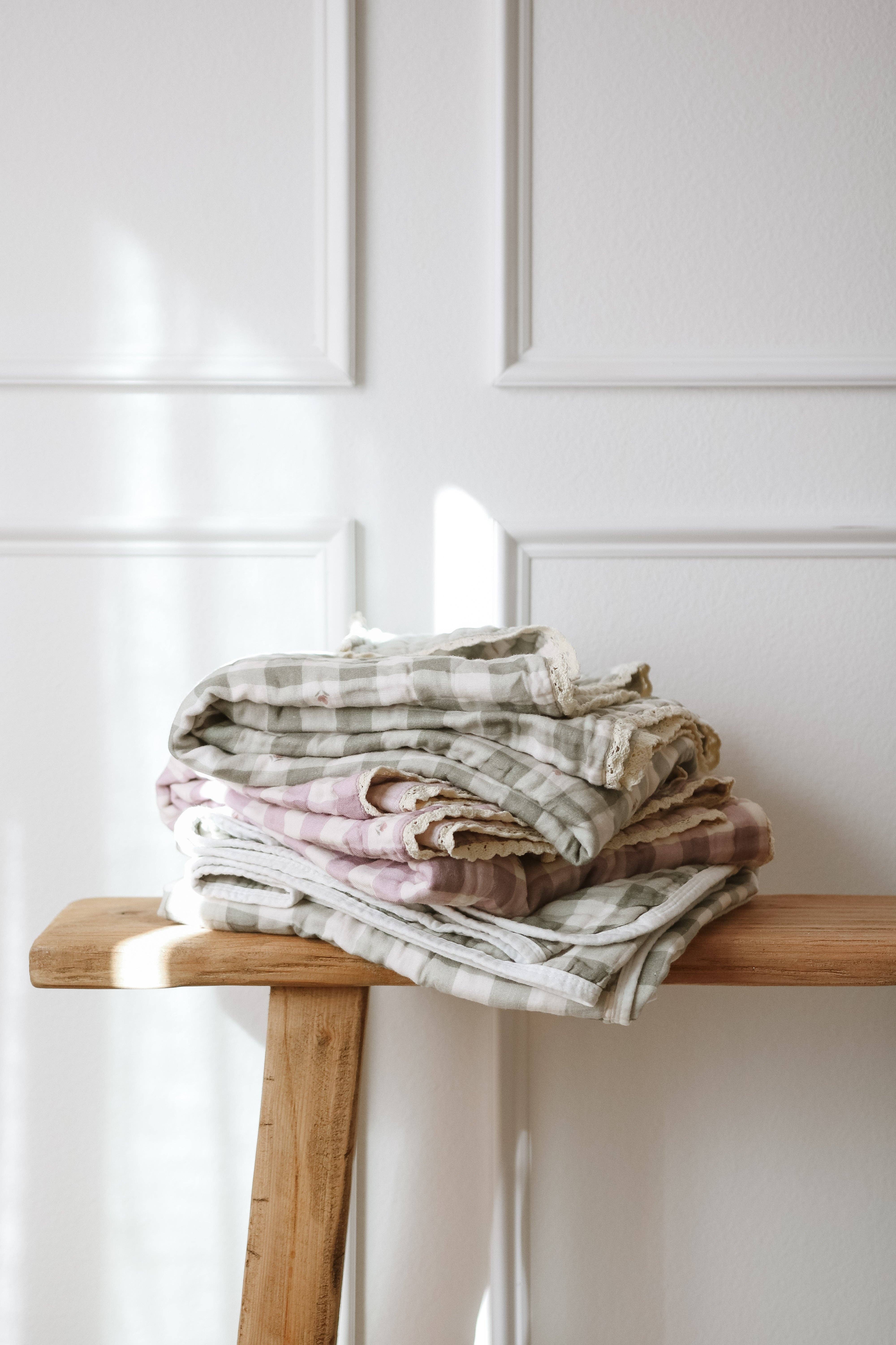 Ellie and Layne - Wholesale Bedding blanket – Kids & Baby - Evergreen Gingham QUILTED 6 Layer Gauze Blanket6