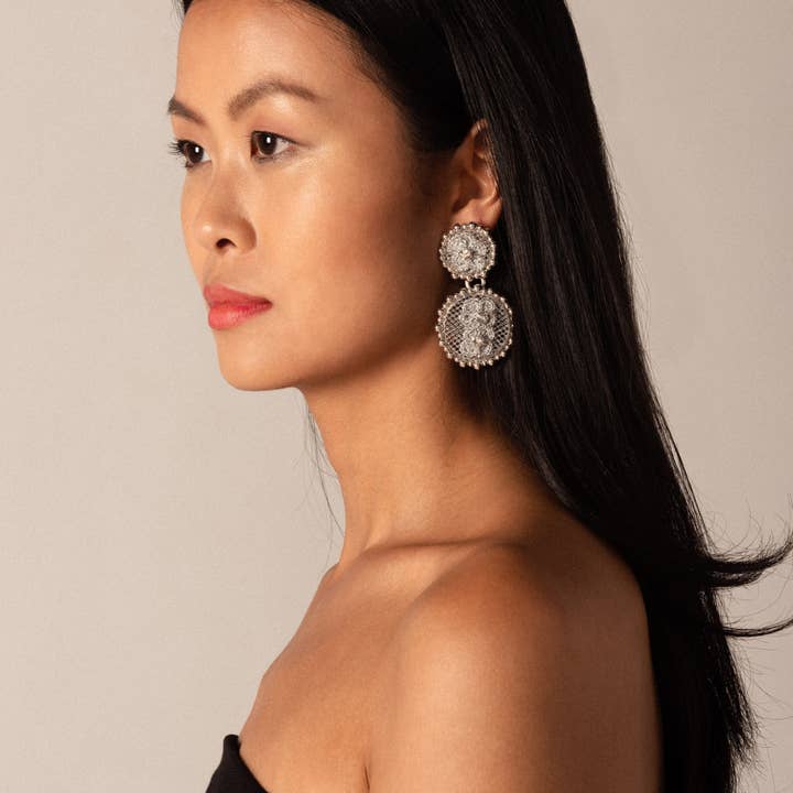 Dubbel Lily Pad, Silver för wholesale av ELISABETH SILVERMAN