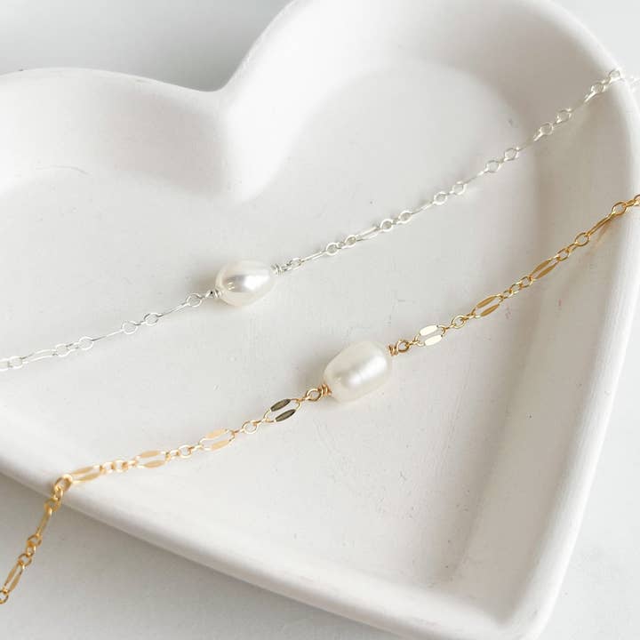 Rice Pearl Dapped Chain Bracelet for wholesale by Red Giraffe Designs