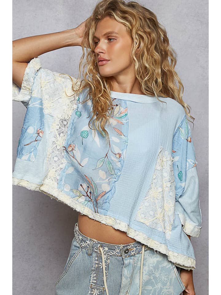 Pol Clothing - Wholesale Blouse - Women's - Round Neck Double Gauze Floral Woven Top33