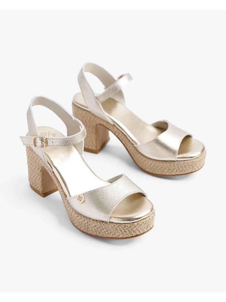 POPA - Wholesale Platform Heels - Women's - Daira Gold Laminated Galaxy Sandal5