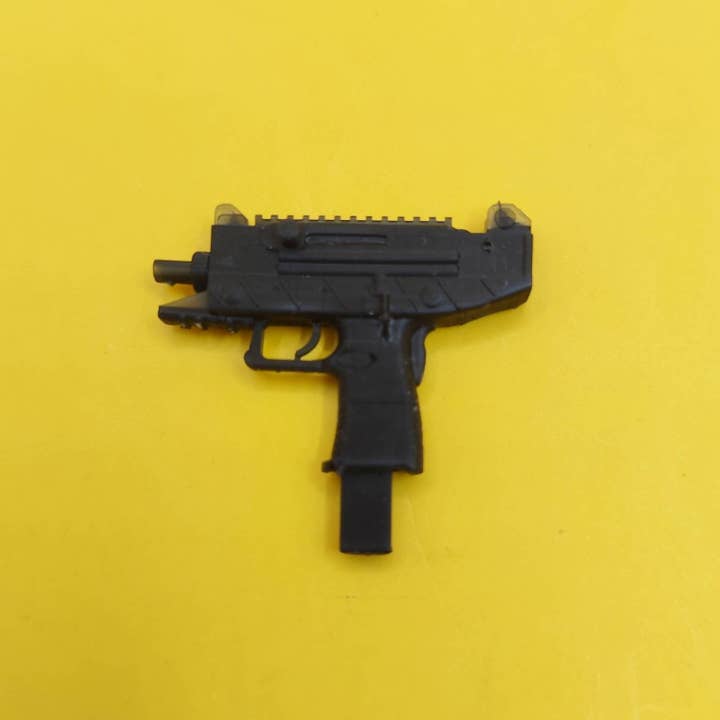 The Scale Grail - Wholesale Decorative Figurine - Micro UZI Pistol 6 Inch Scale 1:12 Submachine Gun Action Figure Accessory, Miniature Gun, 1 12 Scale Gun for Photography, Diorama, Dollhouse