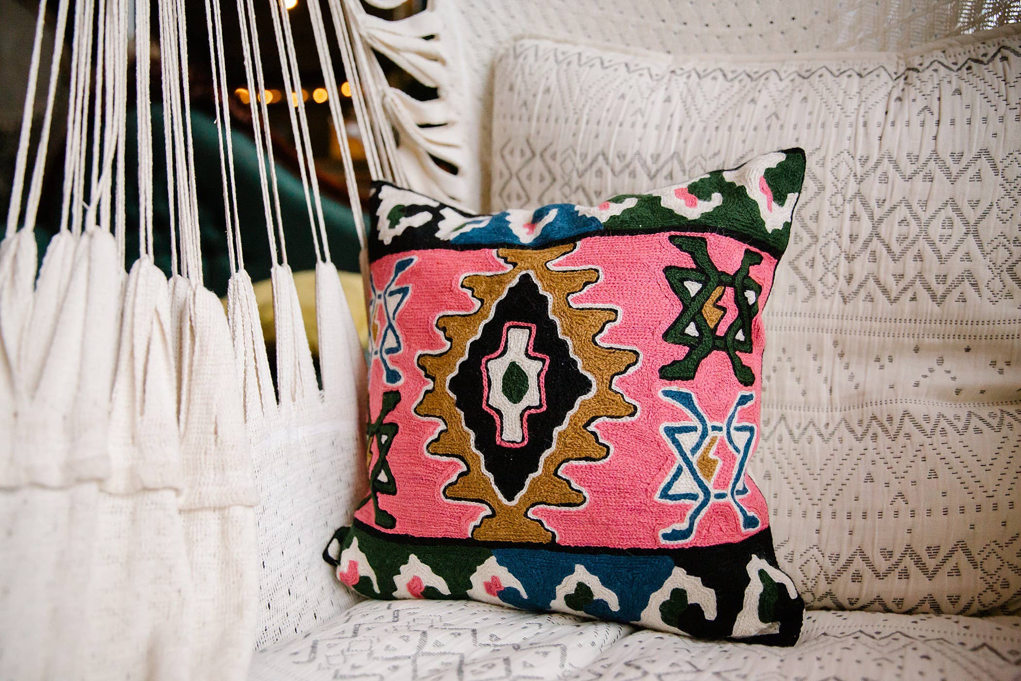 Cashmere Crafts Inc - Wholesale Throw Pillow Cover - Kilim Design Hand Embroidered 16 Inch Pillow Cover1