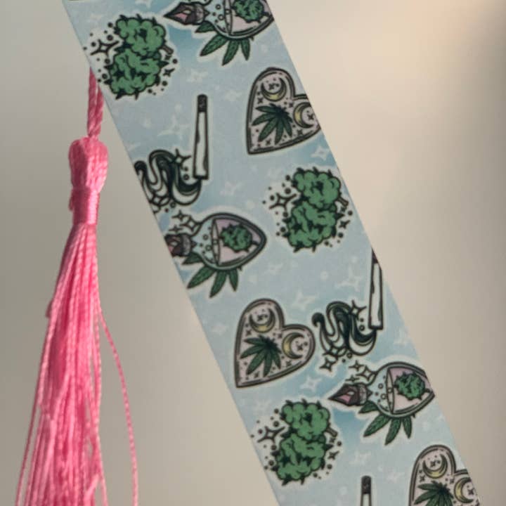 Peach Tree Design Shop – Engroshandel Bogmærke – Brugerdefinerede uhyggelige, magiske og sjove bogmærker
