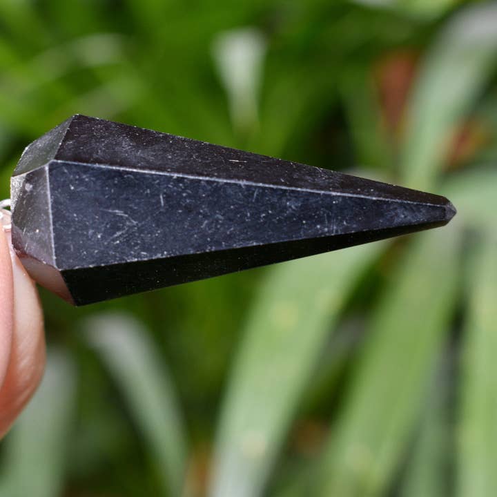 Soothing Crystals – Engroshandel Spirituelle sten og krystaller – Vejrpendul | Sort Turmalin | Facetteret Pendul4