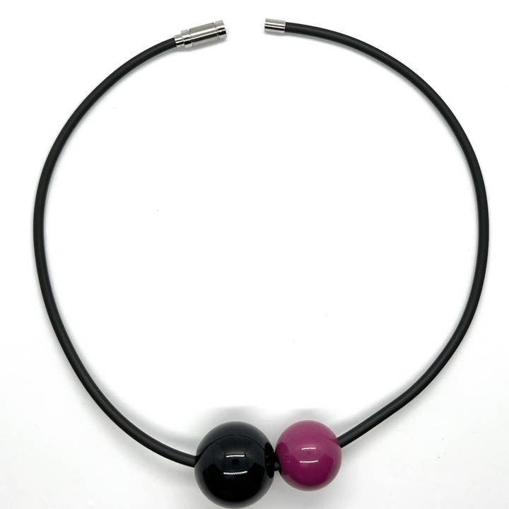 Alter Ego Designs - Wholesale Beaded/Pearl Necklace - AUTHENTICITY: Black & Fuchsia Spheres on Black Rubber Tubing