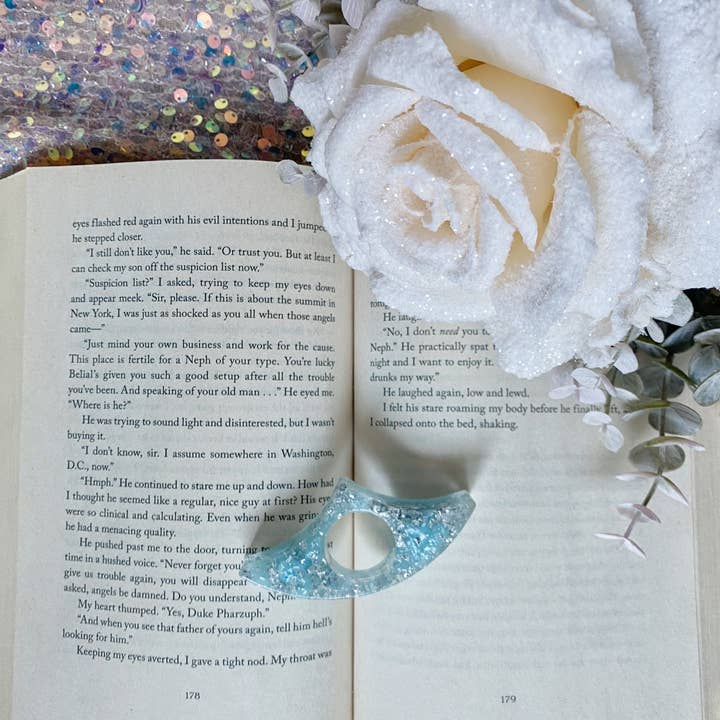 Hold It There - Vendita all'ingrosso Reggilibro - Porta libri Winters Kiss