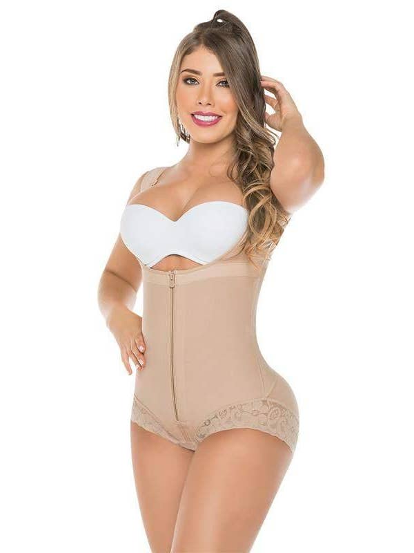 Modelador de Renda com Cueca por atacado de Stella's Corset