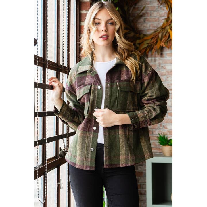 Veveret – wholesale Shirt Jacket/Shacket - Women’s – Plaid Stud Cuff Shirt Jacket