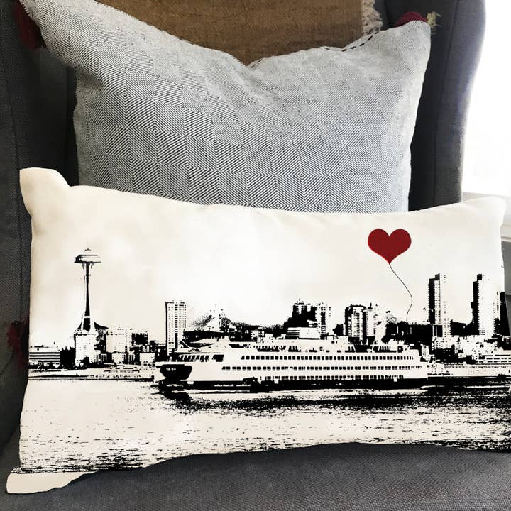 Coussin rectangulaire Seattle Ferry Boat Space Needle 10 po x 18 po pour la vente par noteify