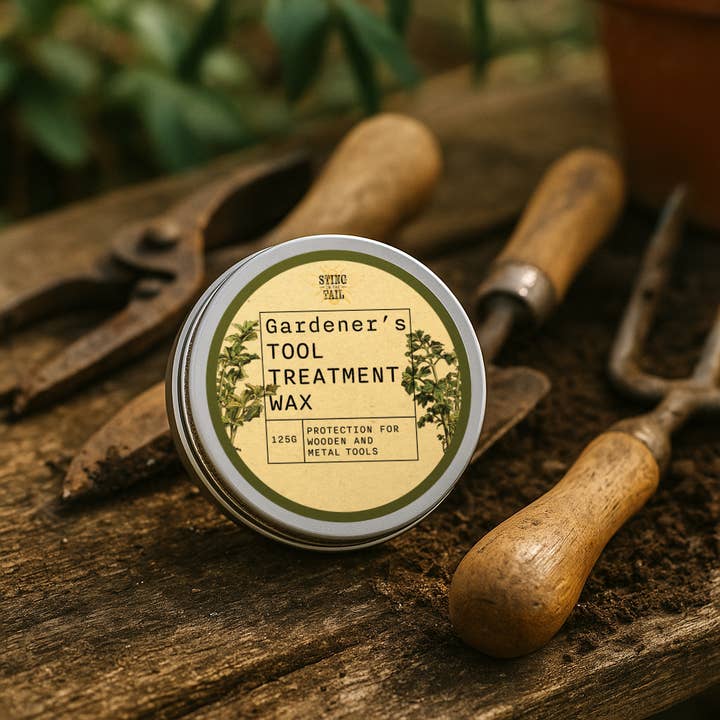GARDENER'S COLLECTION - TOOL TREATMENT WAX 125g for wholesale by Sting in the Tail Ltd