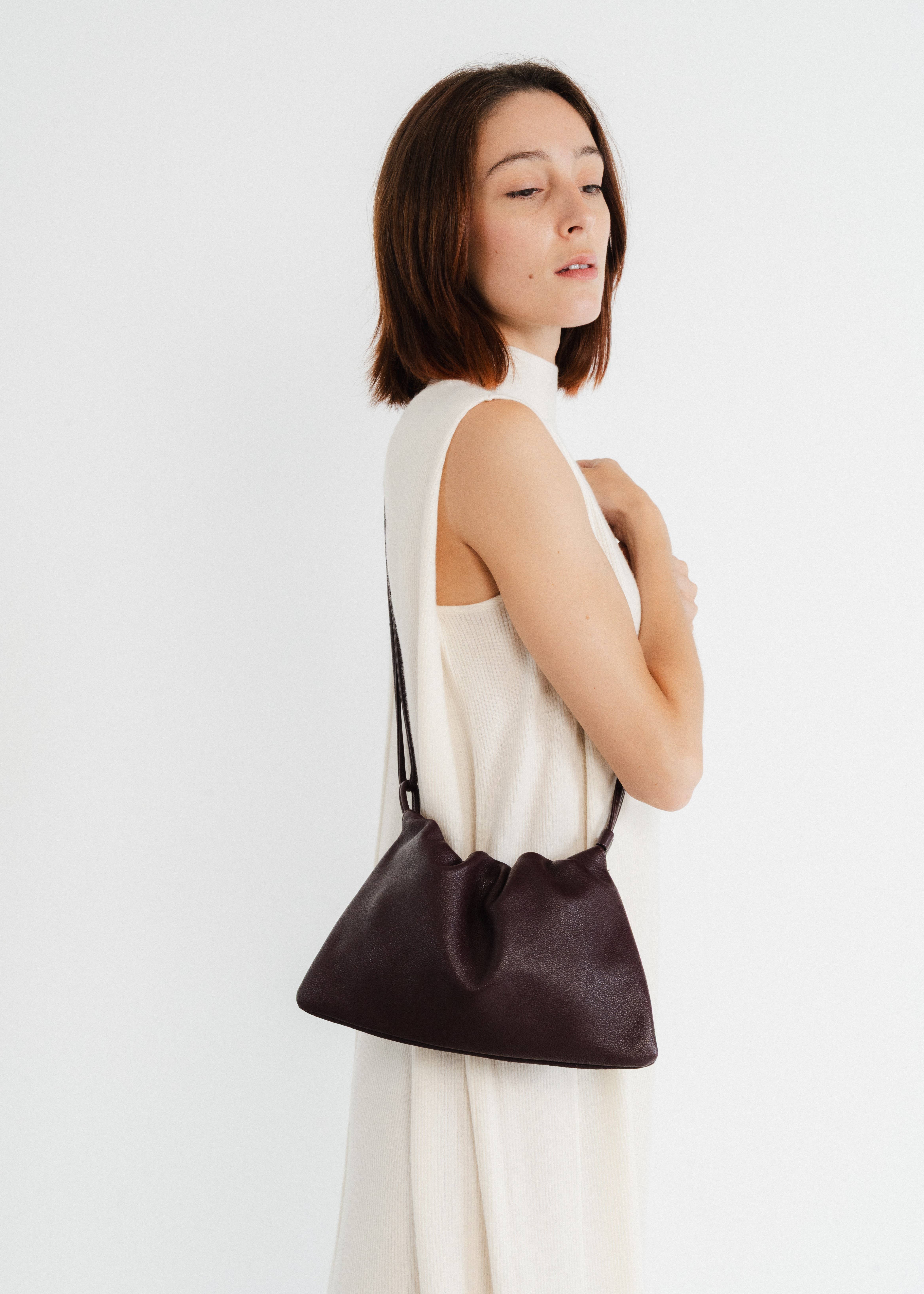 JULIA PARIS – wholesale Shoulder bag – women's – Crossbody & shoulder bag - full-grain cowhide leather7