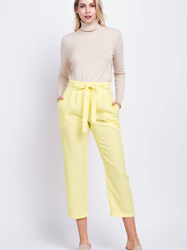 Pantalon à nouer à la taille pour la vente par Ambi Design