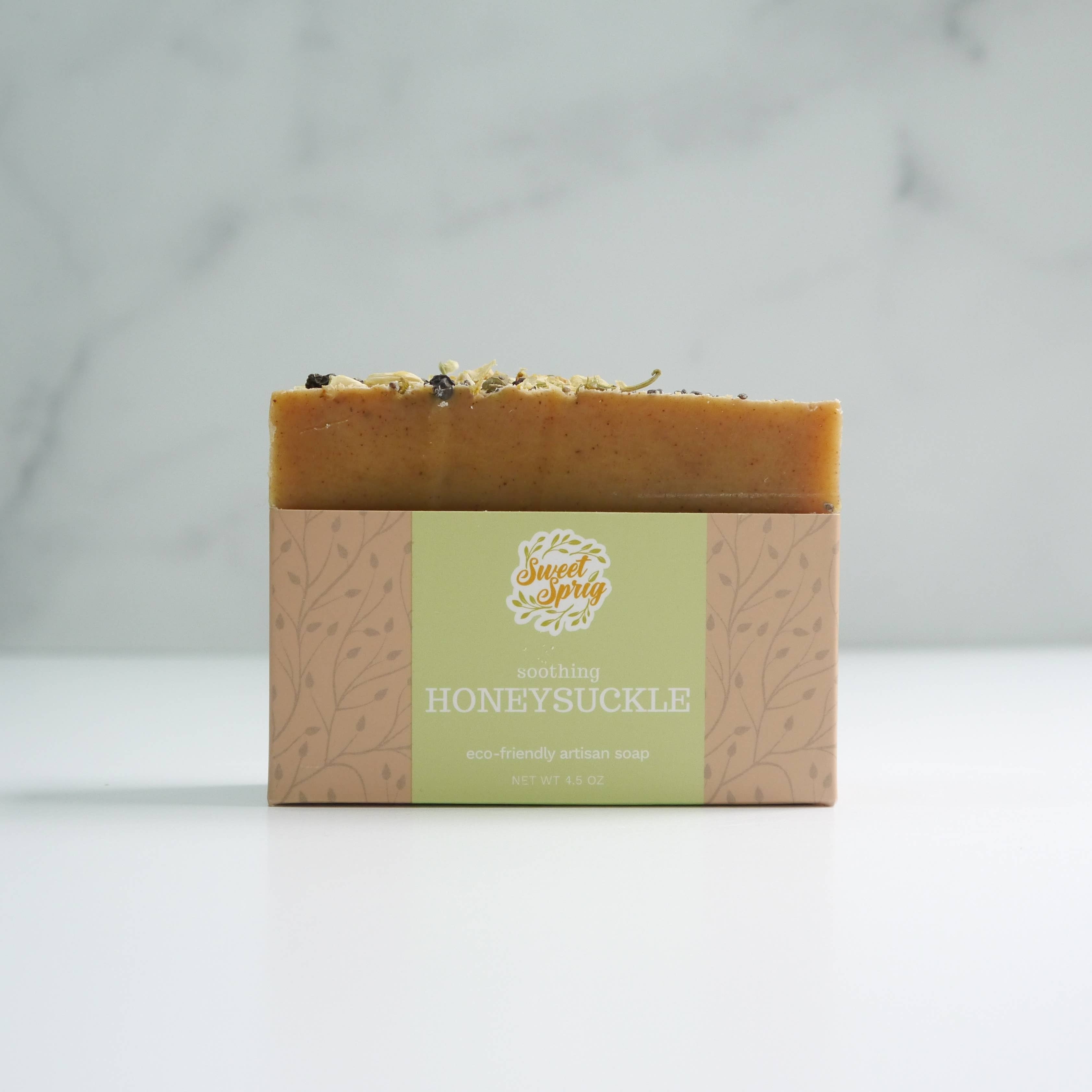 Sweet Sprig - Vente Pains de savon - Barre de savon artisanale au chèvrefeuille1