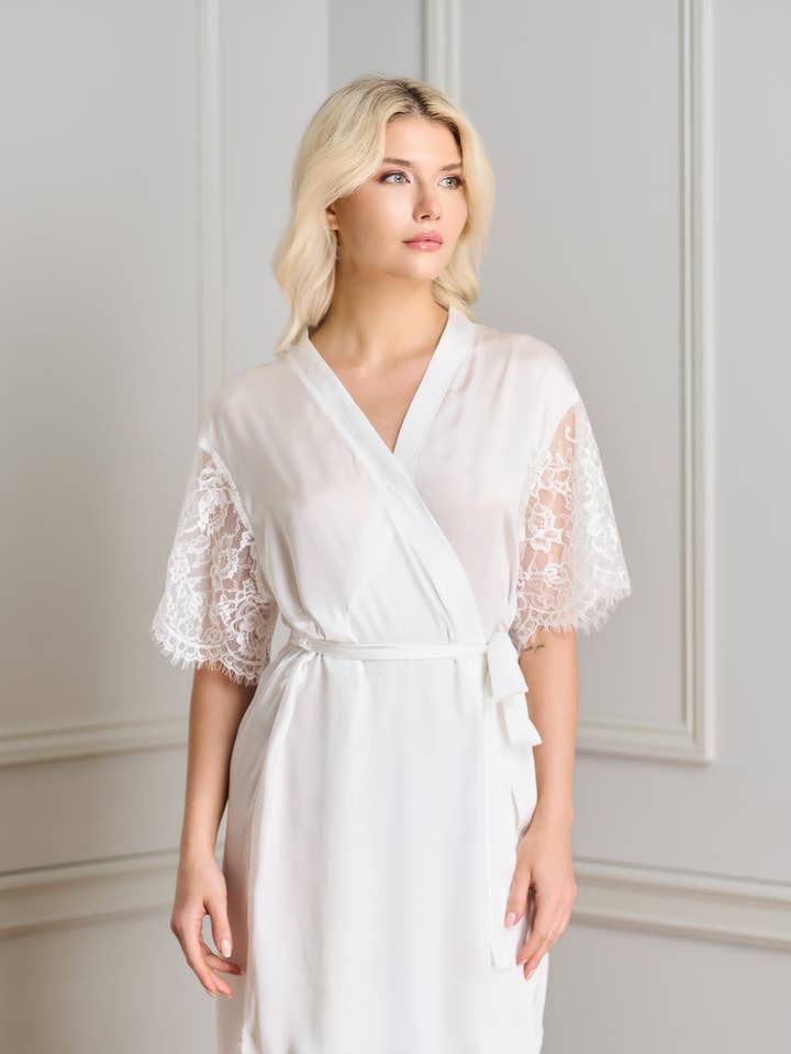 Blisse Lace Bridal Robe for wholesale by By Catalfo