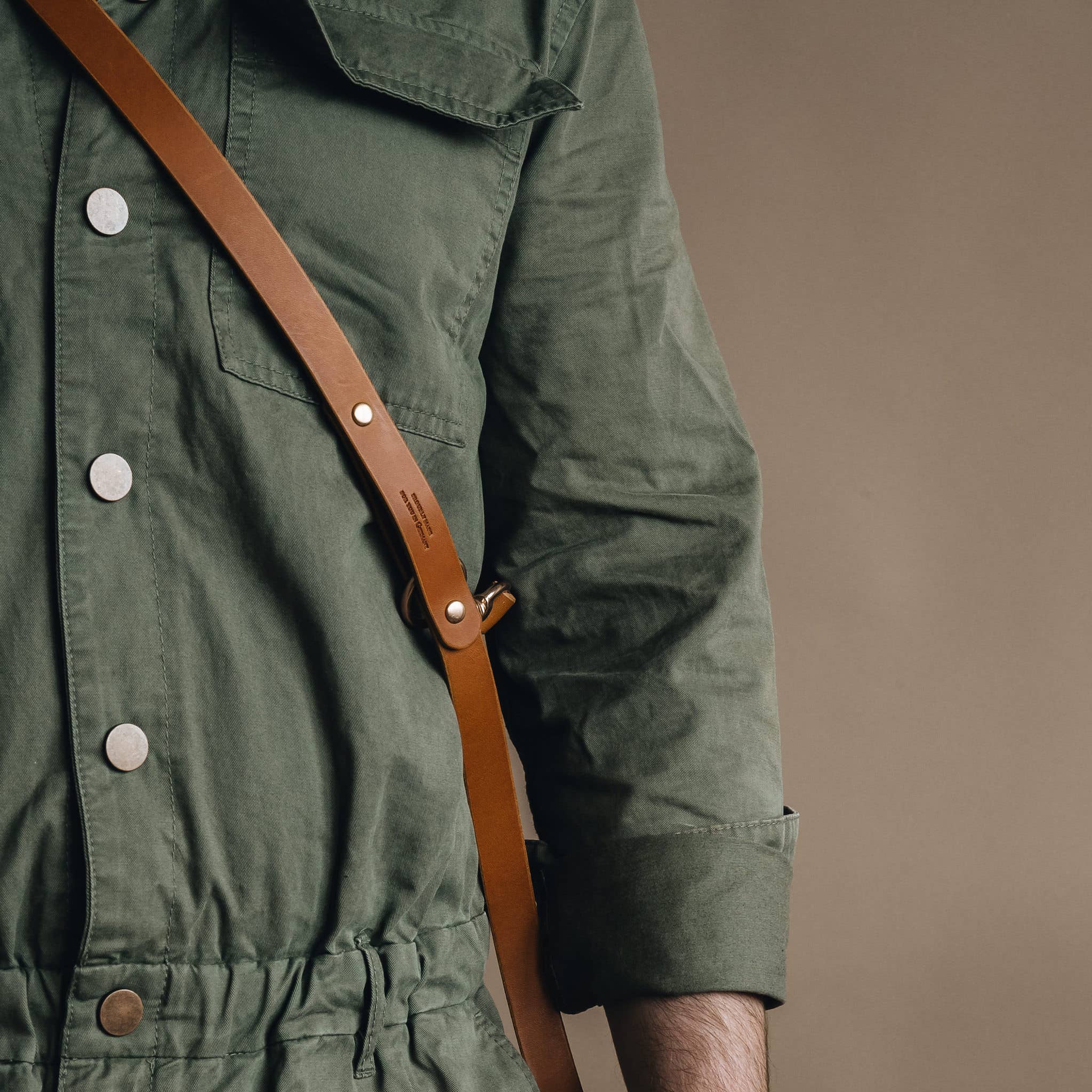 BAND&ROLL – trela - Cão por atacado – Guia de couro para cachorro para usar transpassado no corpo2