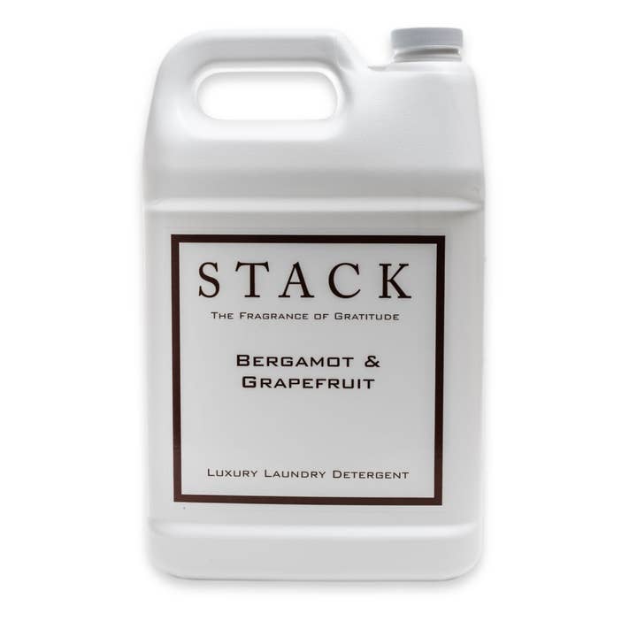 Wasmiddel met bergamot en grapefruit - 128 oz voor wholesale door STACK The Fragrance of Gratitude