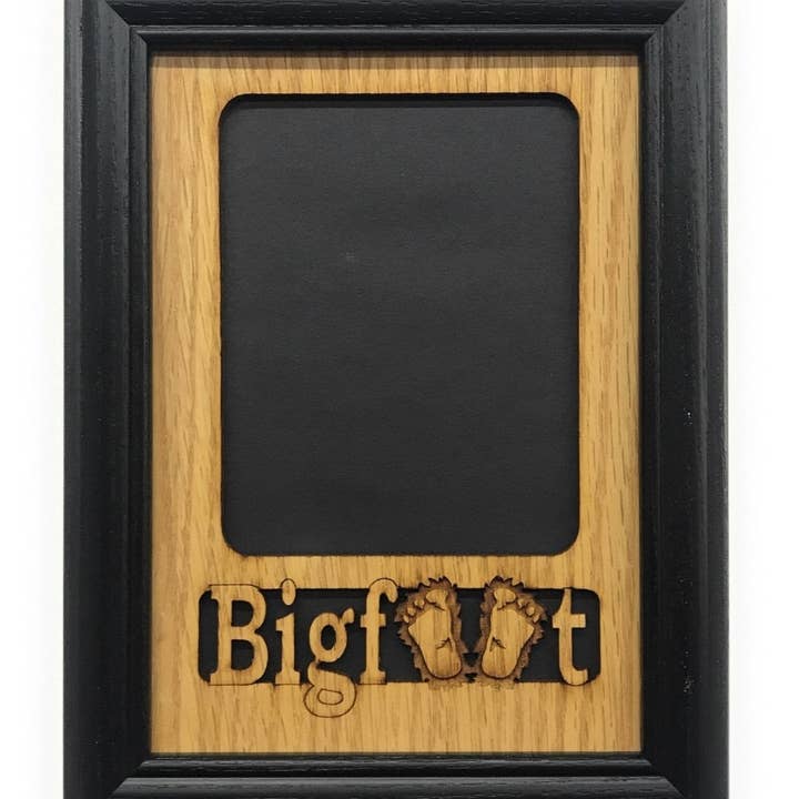 Bigfoot billedramme for engroshandel hos Legacy Images