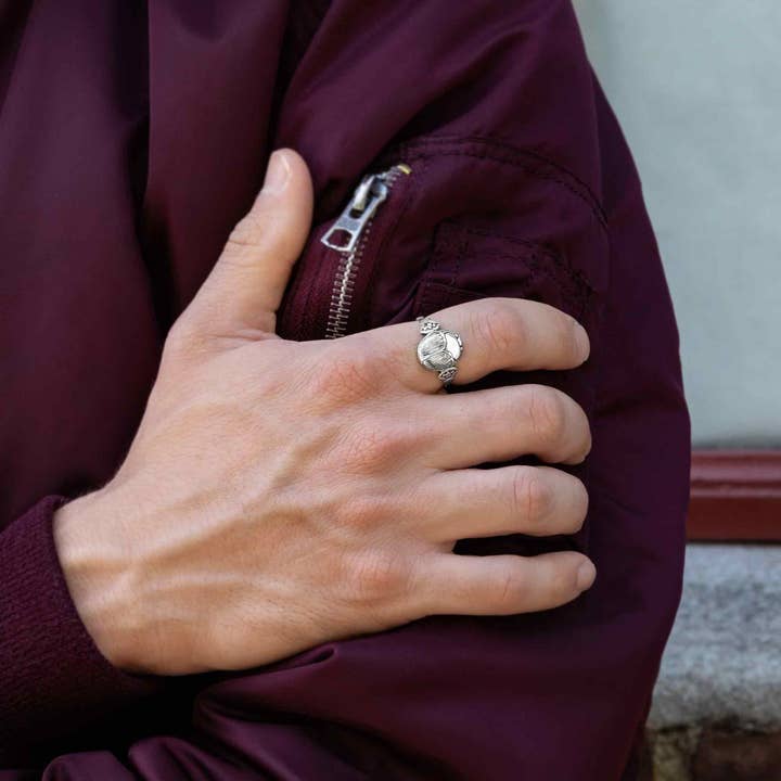 Nina Designs - Vendita all'ingrosso Anelli cocktail/statement - Anello scarabeo in argento sterling2