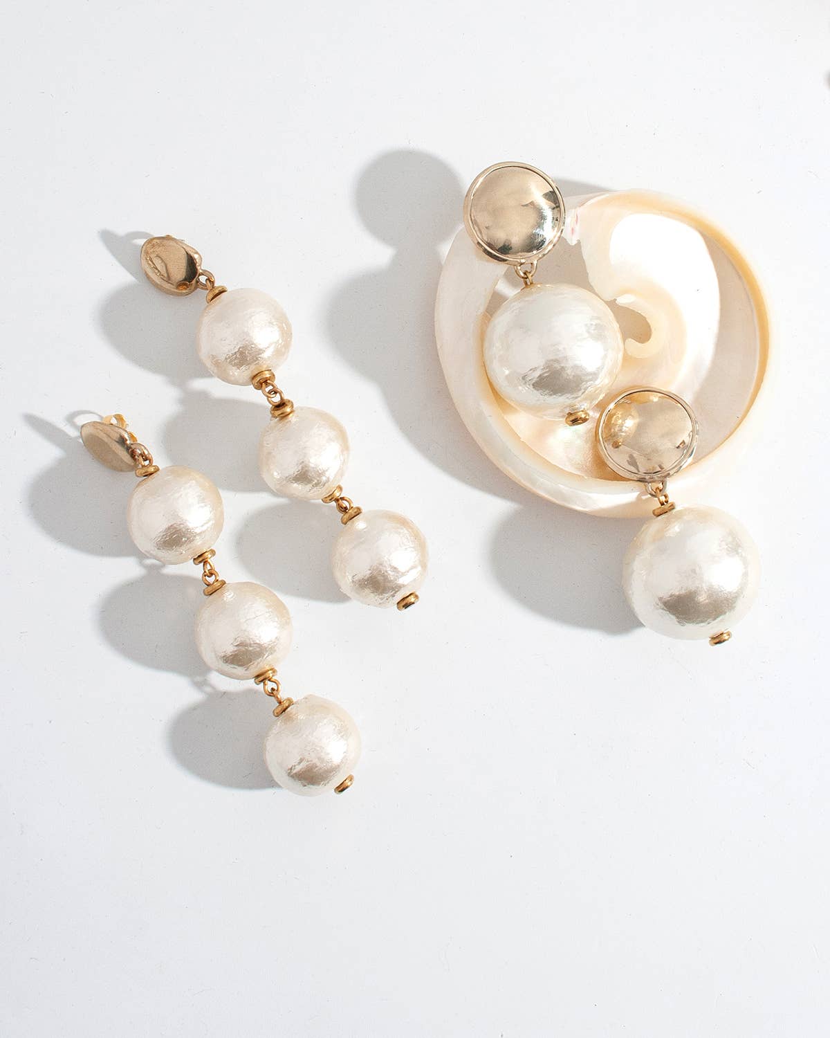 CASTLECLIFF – Engroshandel Hængeøreringe og creoløreringe – PEARLA ØRERING2