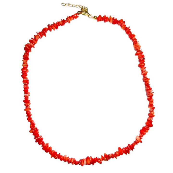 Collier corail teinté rouge Brésil A (perles baroques) - 45cm pour la vente par La Boîte à Cailloux