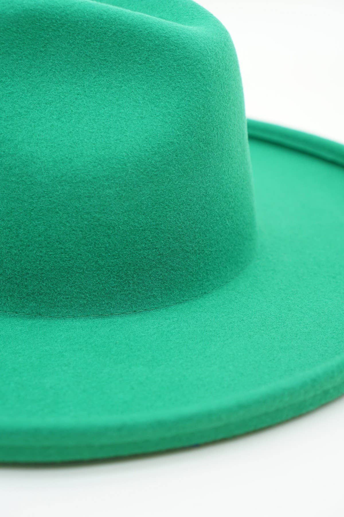 Olive & Pique - Venta al por mayor Sombrero fedora - Mujer - BREE — Fieltro rancher 100% lana de calidad superior, suave al tacto, con forro satinado ajustable, color verde Kelly1