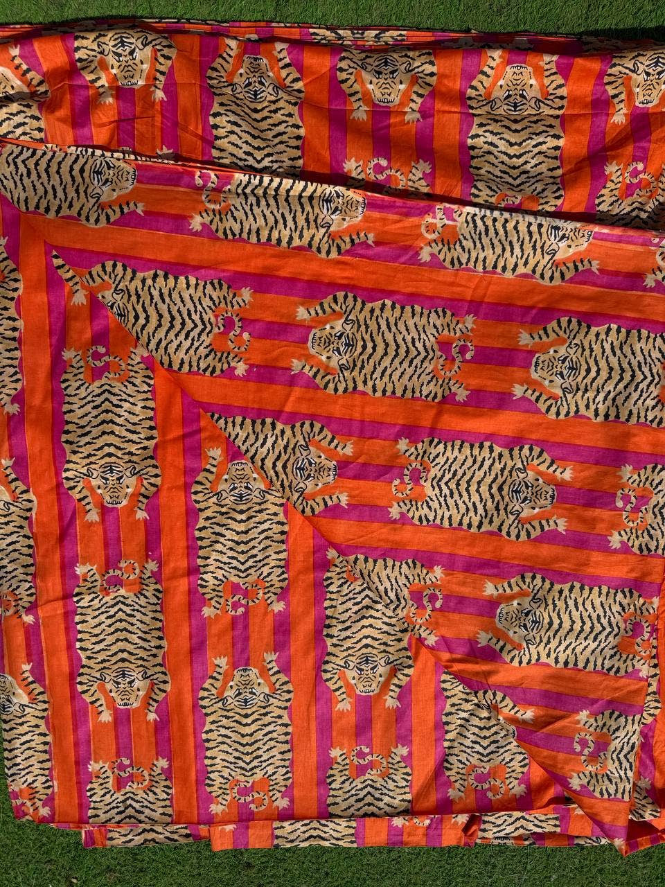 bhavnas boutique - Wholesale Fabric Paint - Tiger Print Dressmaking Fabric Cotton Fabric Women Clothing5