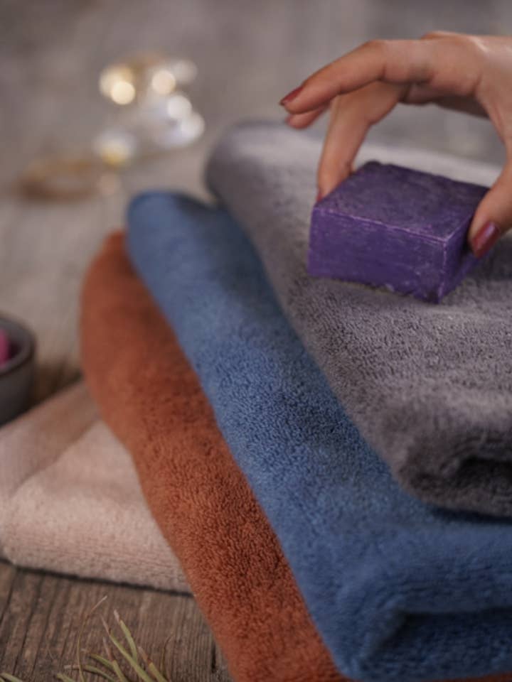 Pluche Lite 500-gram Egeïsche Katoenen Gastendoek in een cilinder voor wholesale door MINOA