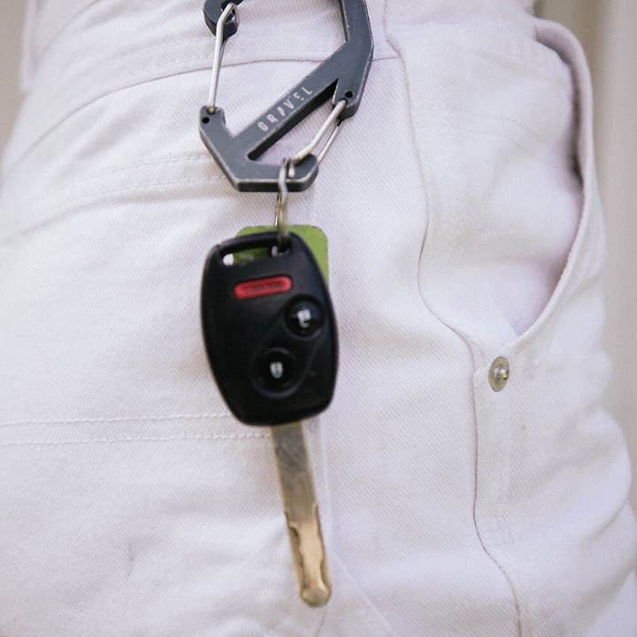 Gravel - Wholesale Keychain - Unisex - Double Gated Carabiner | Gray1