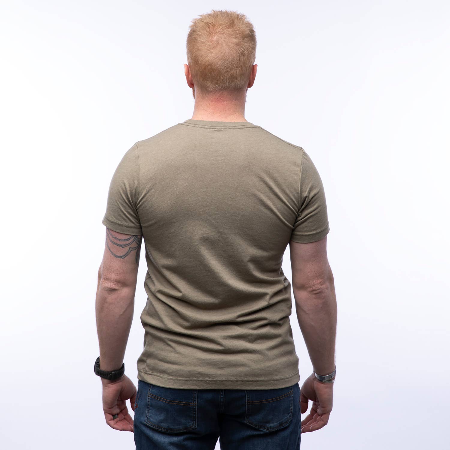 Counter Couture – Engroshandel T-shirt med print - Herre – Sasquatch T-shirt | Bigfoot | Grafisk T-shirt | Skærmtrykt3