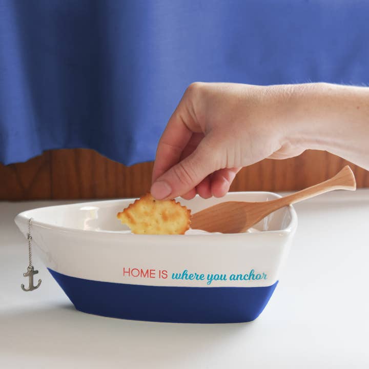 Pavilion - Wholesale Serving bowl - Home - 7" Boat Serving Dish with Oar1