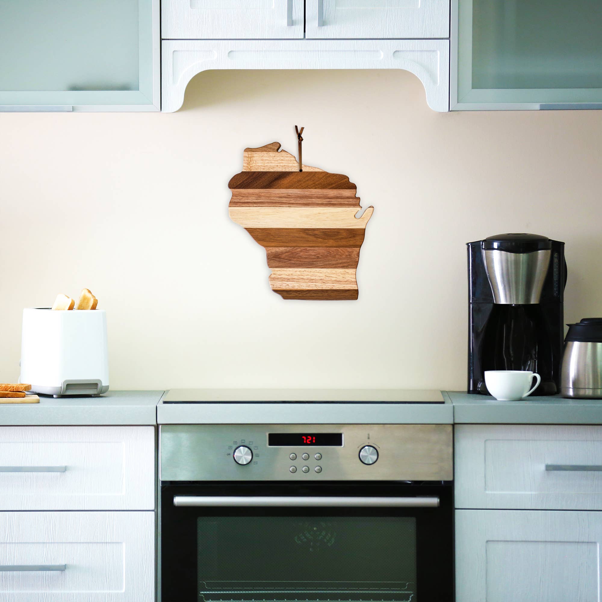 Totally Bamboo - Wholesale Cutting Board - Rock & Branch® Shiplap Series Wisconsin Serving Board2