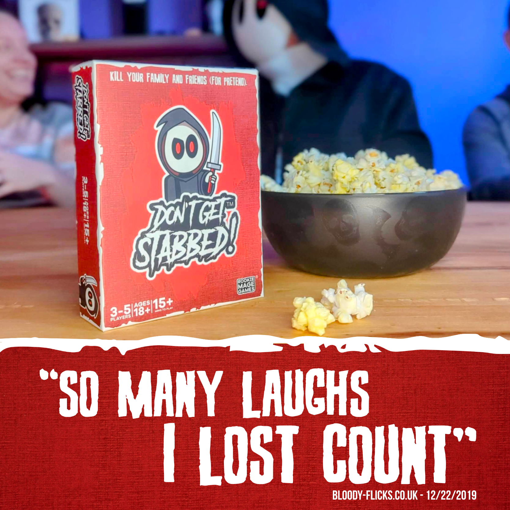 Rookie Mage Games - Vente Jeux de cartes - NE TE FAIS PAS POIGNARDER ! Le jeu de cartes ultime pour Halloween !3