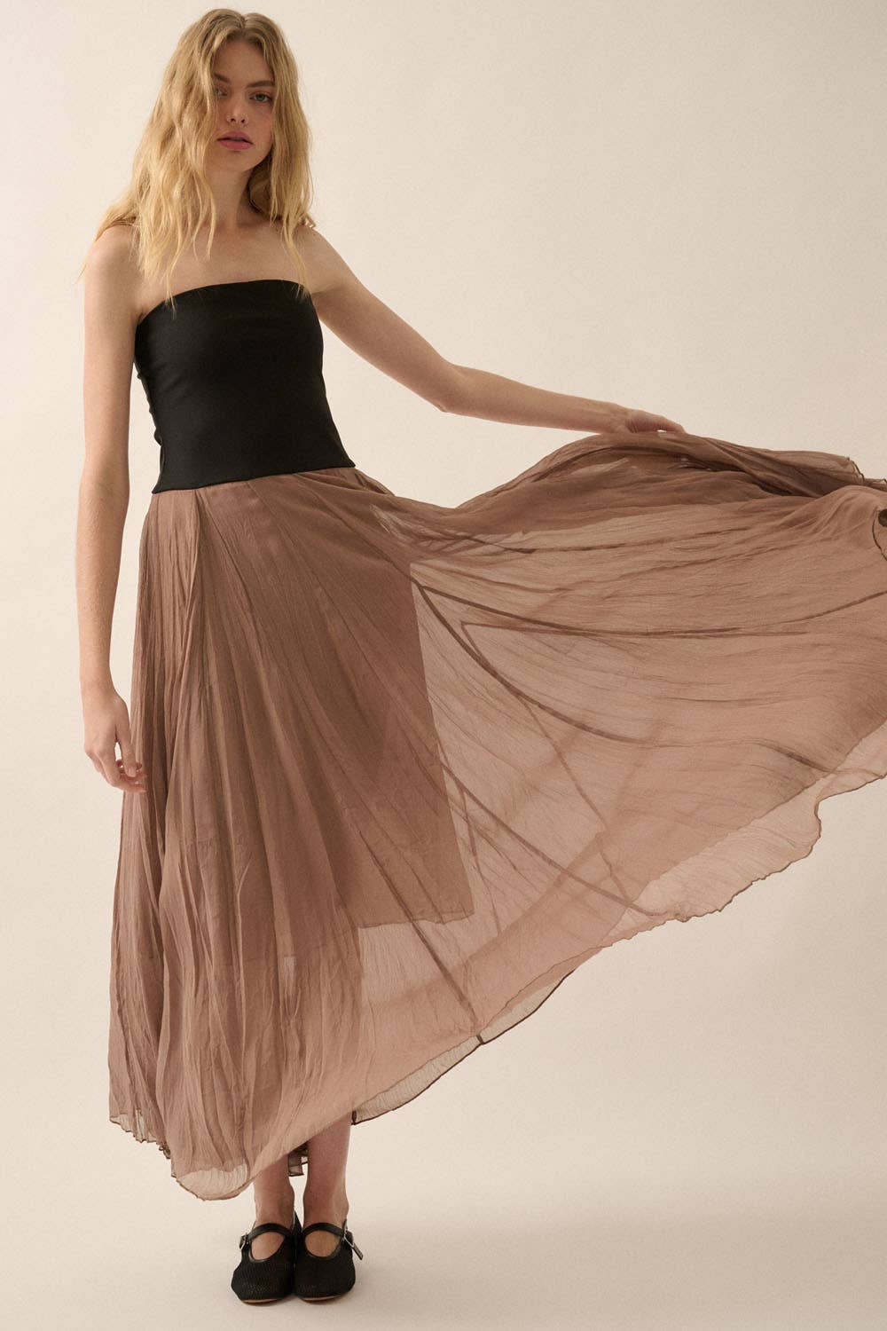 Promesa USA - Venta al por mayor Vestido - Mujer - Vestido largo de gasa texturizada sin tirantes a bloques de color2