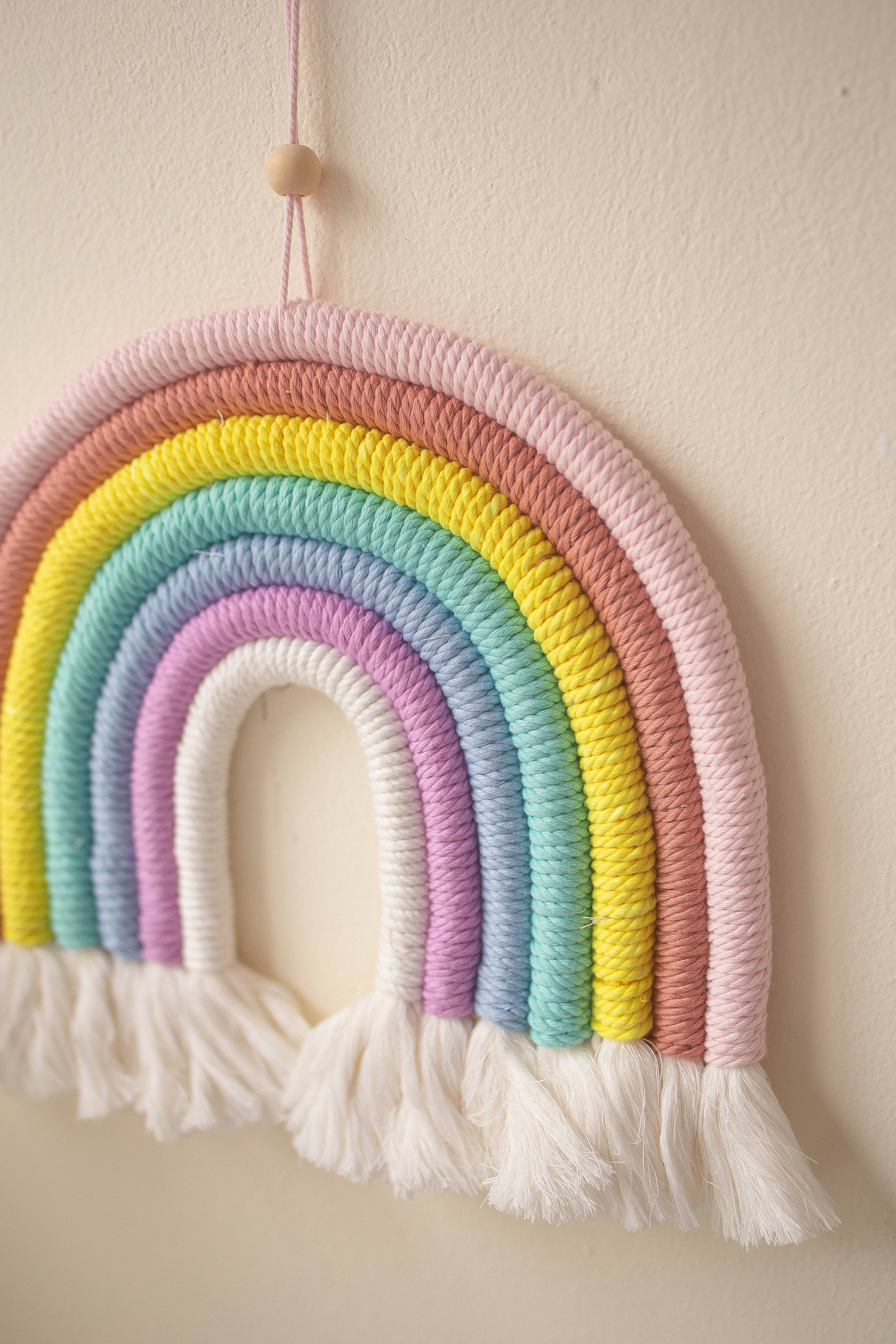 Tonkin Handicraft - Vendita all'ingrosso Decorazione da parete - Bambini e neonati - Arcobaleno da appendere a parete per bambini in macramè7